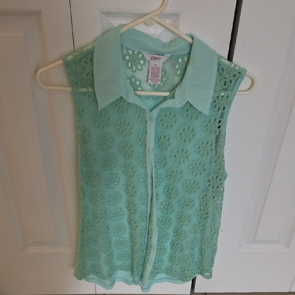 Candie's Mint Green Sleeveless Lace Top
